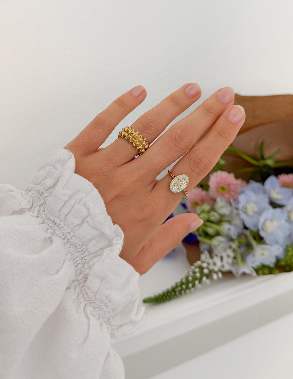 Spread Love – Shield of Faith Ring | Faith Jewelry | Gift Set Included