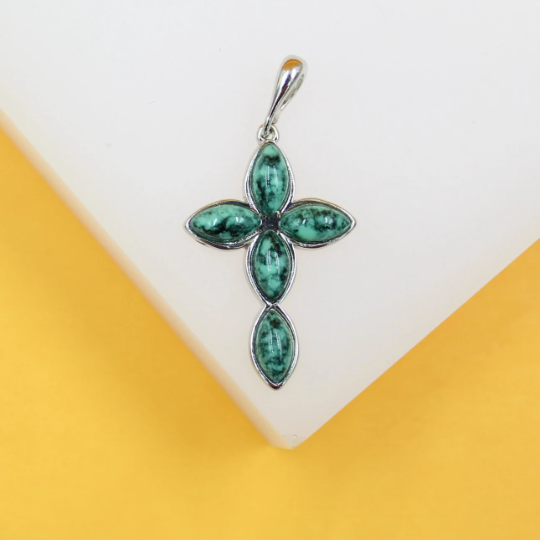 Jesus Crucifix Christian Cross Jadeite Stone Pendant  (A359)