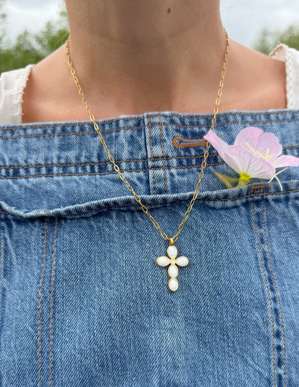 Spread Love – Eternal Light Cross Paperclip Chain Necklace | Faith Jewelry | Gift Set Included