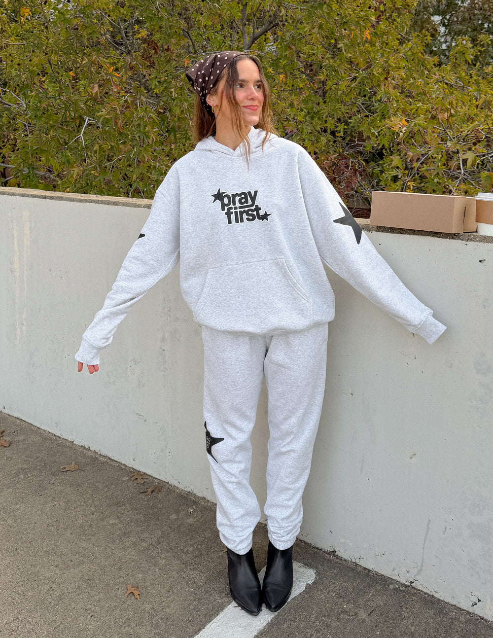 Spread Love – Pray First Unisex Hoodie | 70% Cotton | Heather Grey