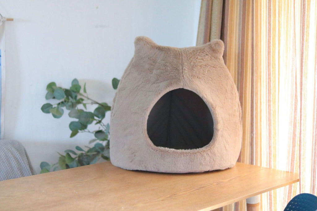 Cozy Retreat: Removable And Washable Semi-Closed Cat Bed For Autumn And Winter